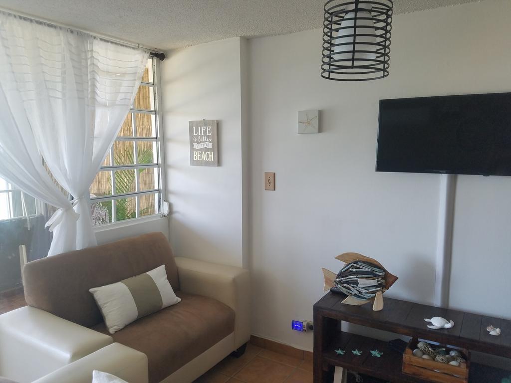 Condominium Playa Azul 1 ลูควิโญ ภายนอก รูปภาพ